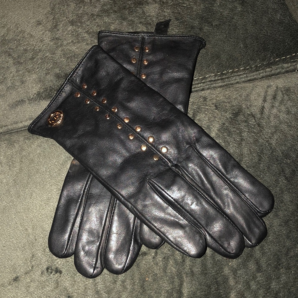 NEW Authentic Michael Kors Black Gloves